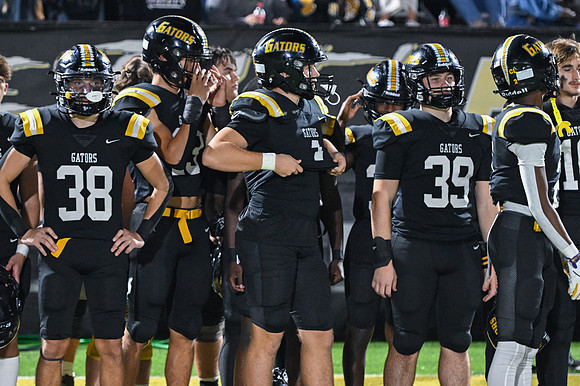 11152024whs VS. sta FB0212