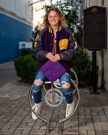 Karaline R.  '22