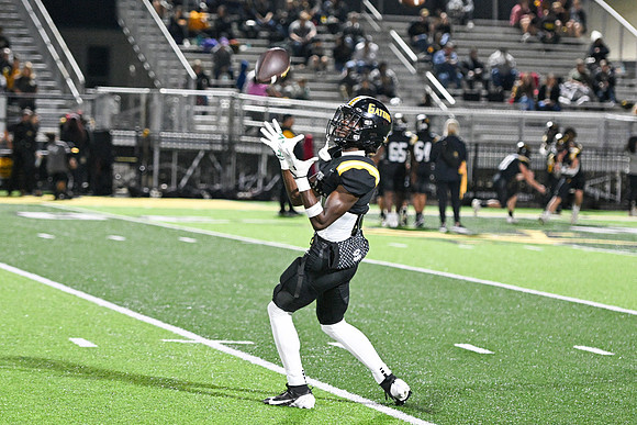 11152024whs VS. sta FB0104